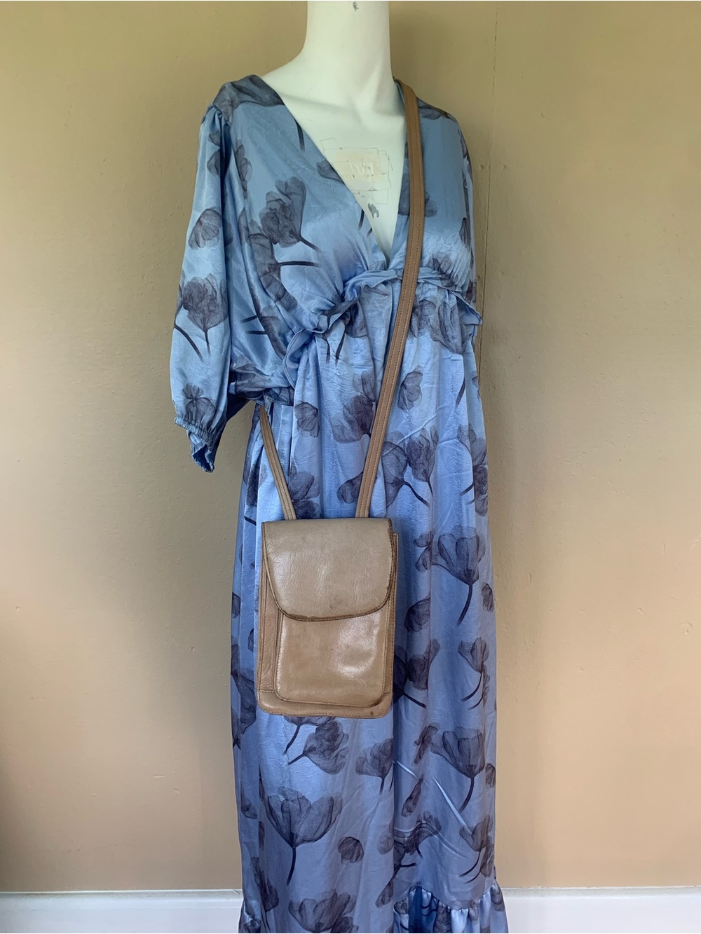Vintage 90s Tan Leather Crossbody Bag | Tignanello Rectangular Purse - Picture 7 of 8